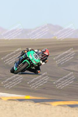 media/Oct-07-2023-CVMA (Sat) [[f84d08e330]]/Race 13 500 Supersport-350 Supersport/